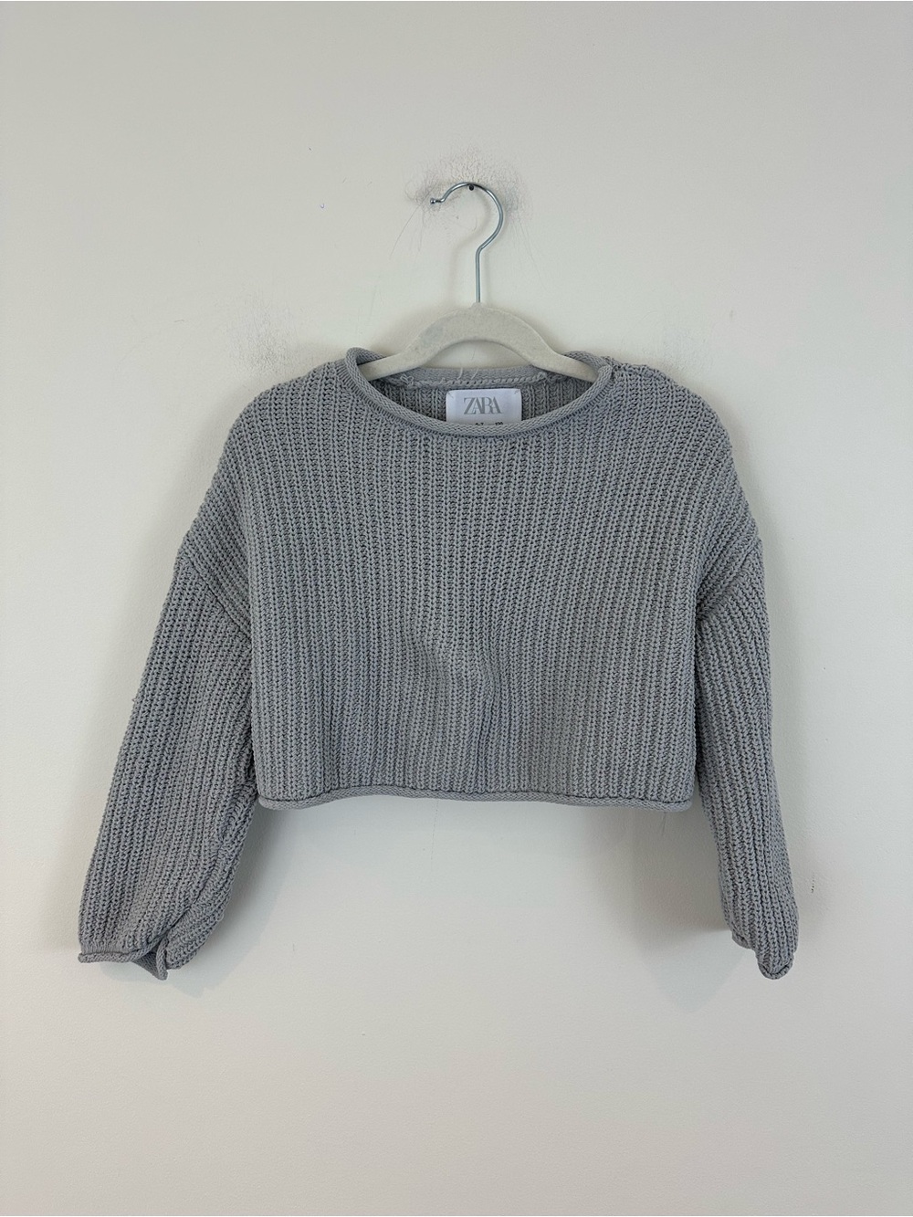 Zara Cropped Crewneck Sweater in Light Gray Size 6-7 Kid's Girls